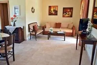 Villa Lorenzo With Private Pool, 200m From The Beach, By Zantewize Lithakia (Zakynthos)